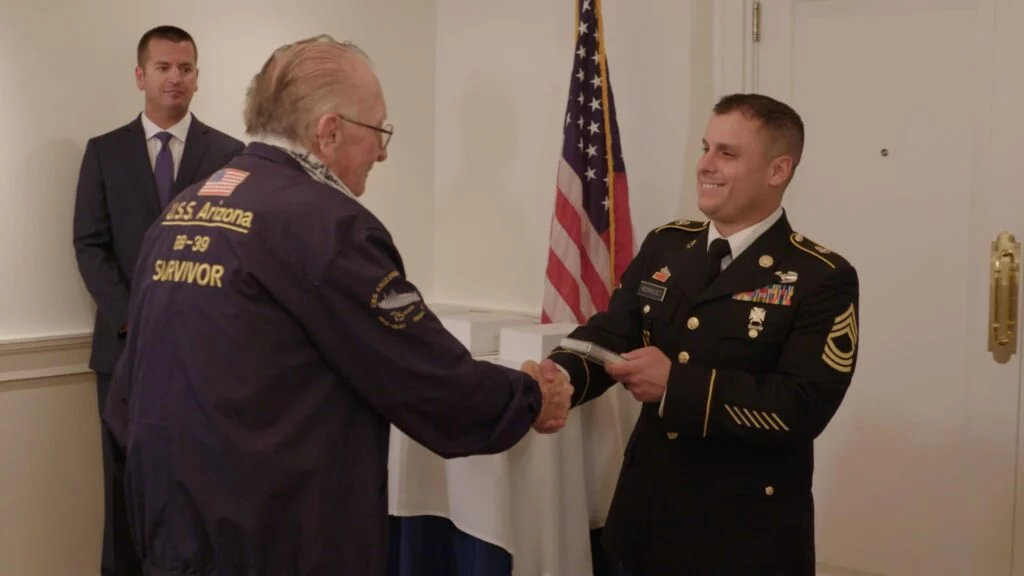 Presentation of exclusive Pearl Harbor silver coins from USMR to Pearl Harbor survivor