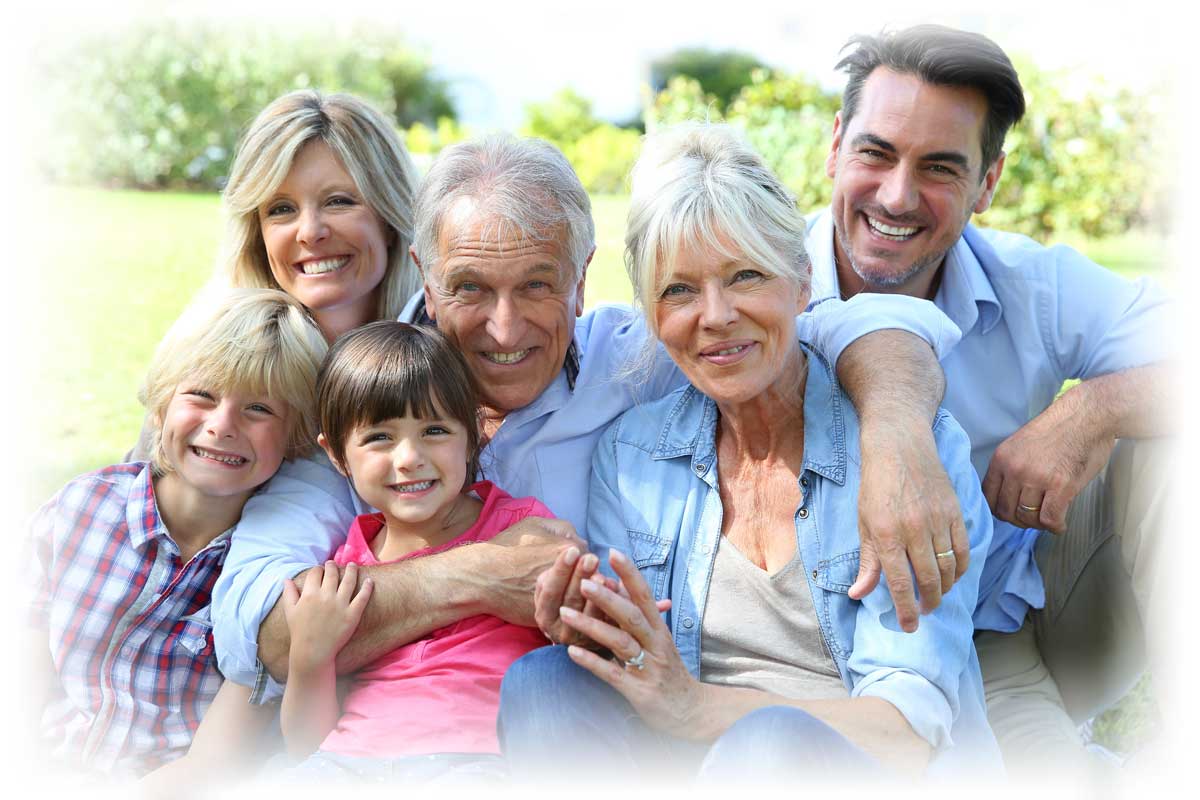 Multi-generational-family_1200px Multi-generational family