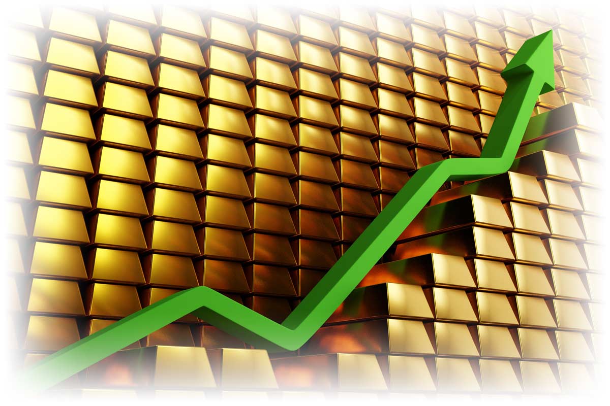 Increasingly large stacks of gold bars in front of wall of gold bars with upwards-trending green arrow