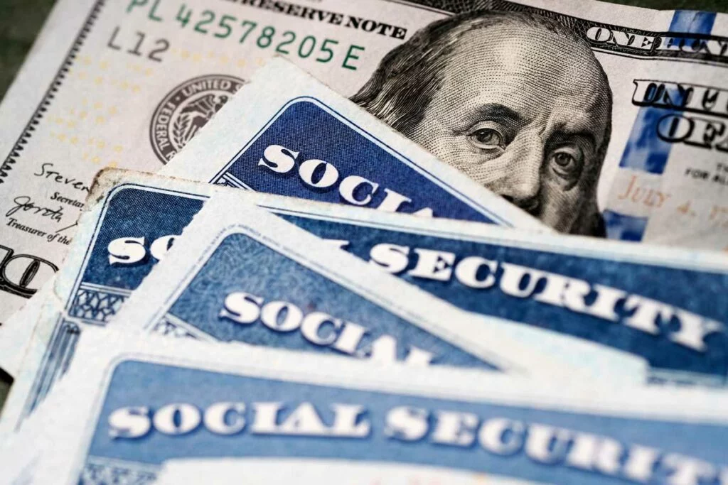 Social Security cards and cash