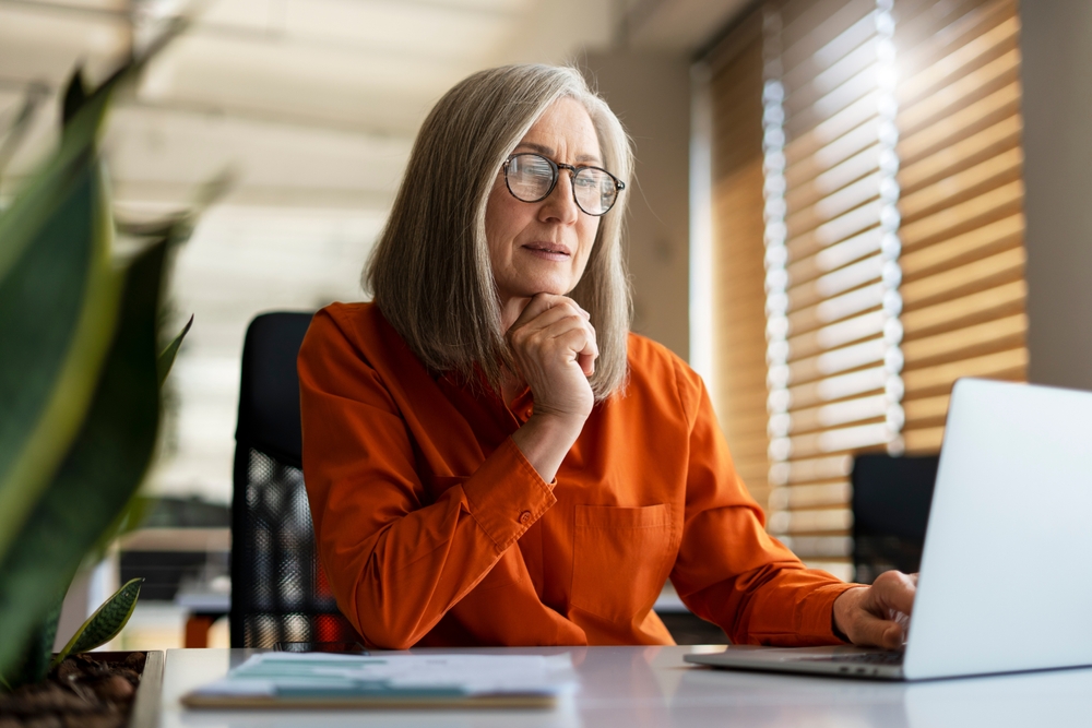 Senior women working - cities with the most people working past the retirement age