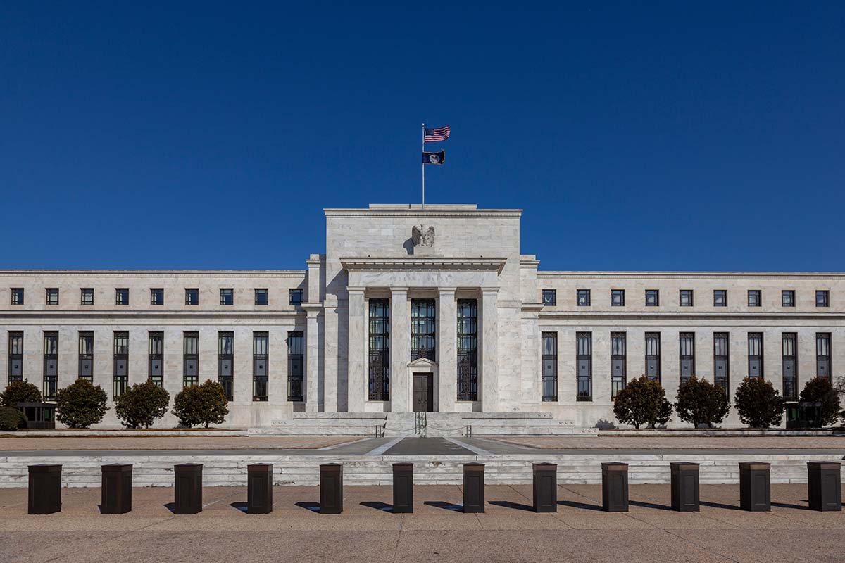 Front-View-of-the-Federal-Reserve_1200px